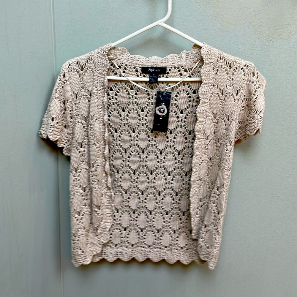 Size small